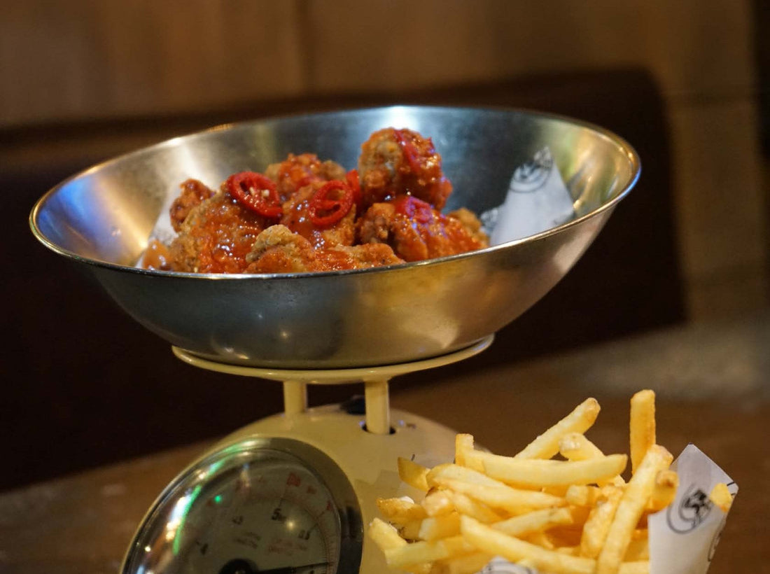 WINGSDAY WEDNESDAY <br/> <span style="color:#fff">EVERY WEDNESDAY ‘til 7.30pm</span>